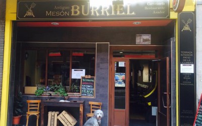 Se traspasa bar-restaurante asador en Zaragoza