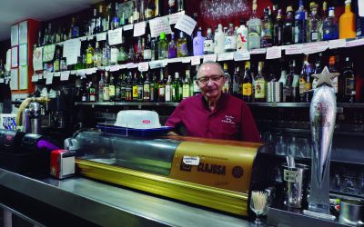 Bar La Gasca: Adiós a una vida tras la barra