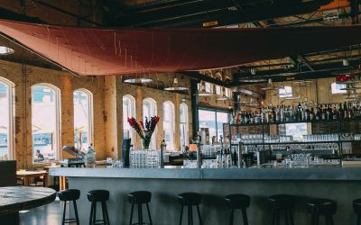 Cafés y Bares y Horeca solicitarán medidas cautelares para recuperar los horarios habituales y el servicio de barra