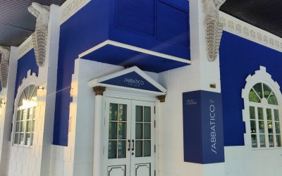 Se traspasa amplio bar junto a Grancasa con licencia de cafetería y pub